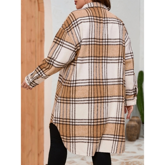 Caddie Shacket - Picture 5 of 9